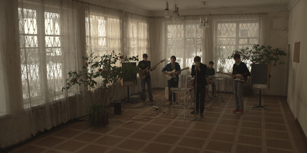 Deimantas Narkevičius – Ausgeträumt (2010) – HD Video transferred on 35mm film and to HD video – Colour, Sound – 5 min. 35 sec.